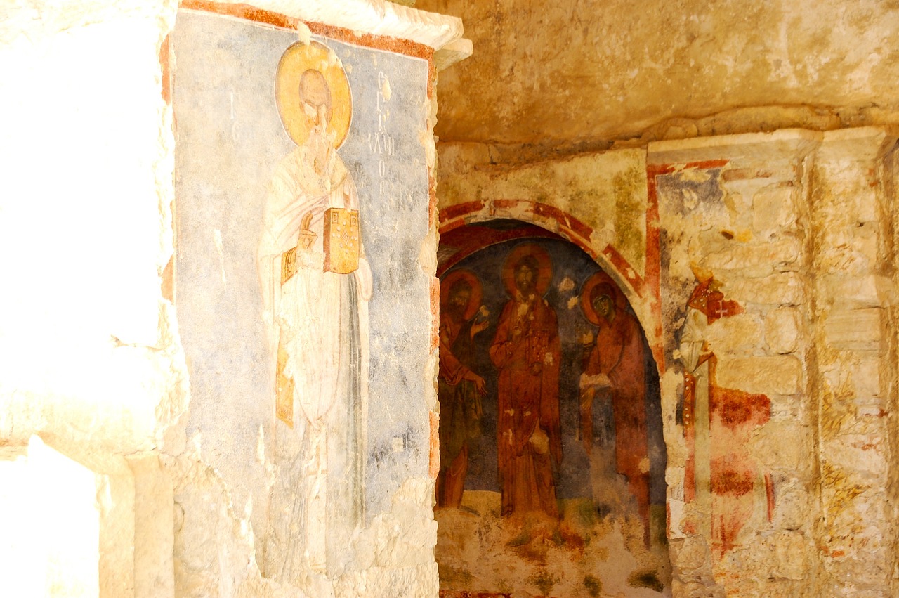 The Mystery of the Ancient Minoan Frescoes